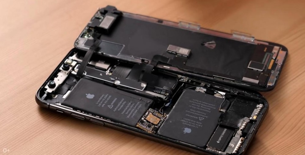 FSB-ul rus a folosit un cip de 40 de dolari de pe AliExpress pentru a urmări un iPhone al opoziției